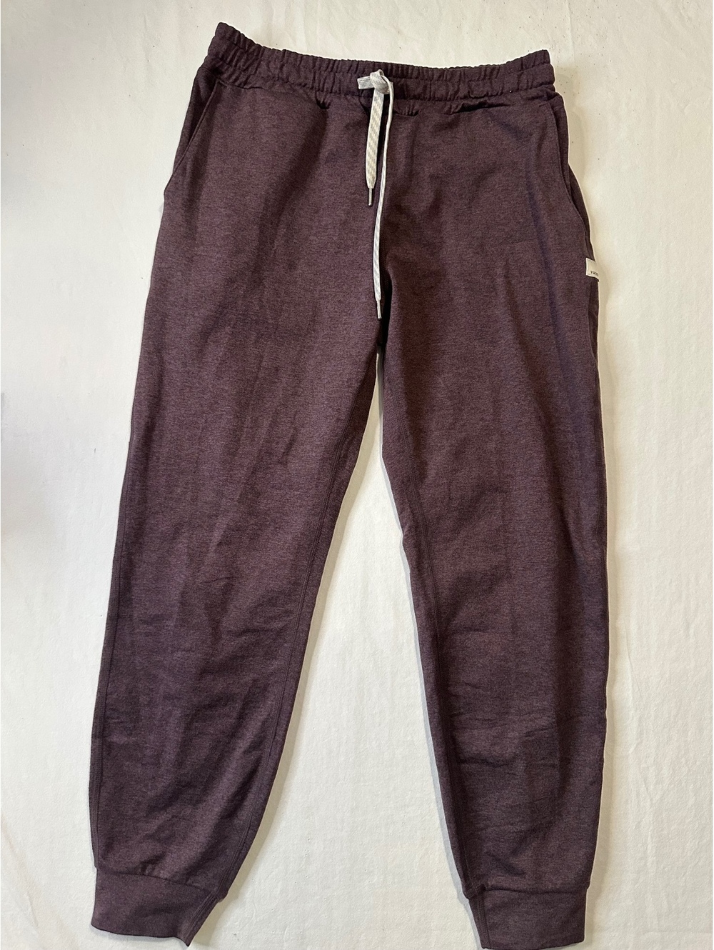 Vuori Performance Jogger XS Mahogany Heather DreamKnit Joggers - Picture 2 of 7